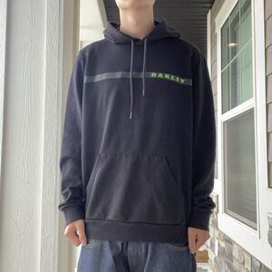 Oakley Men's Black Hoodie XL Fleece Kangaroo Pocket Logo